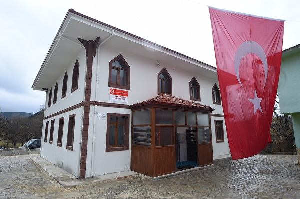 Foto - Eski muhtara ahde vefa