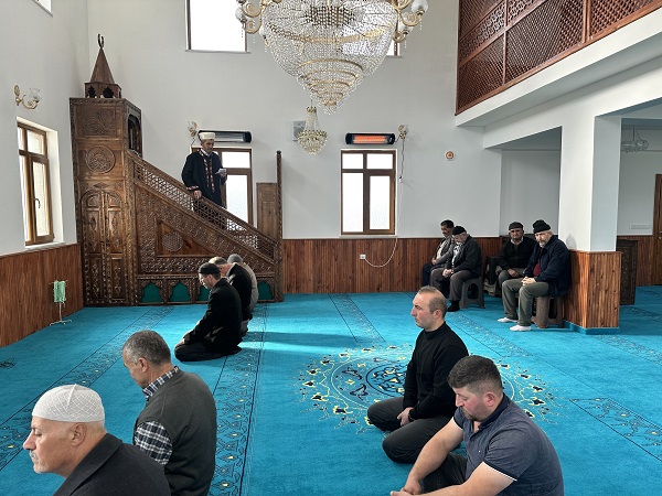 Foto - Eski muhtara ahde vefa