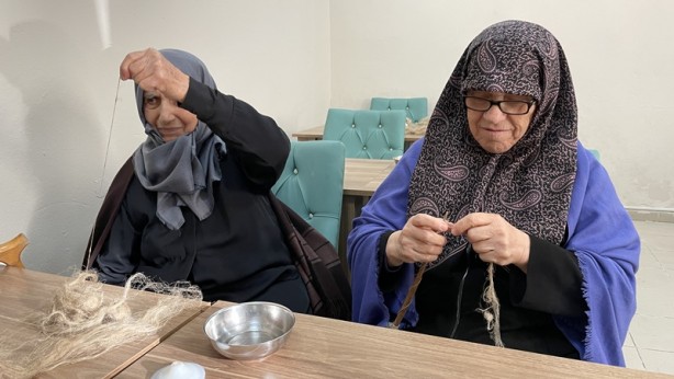 Foto - Eski okul binası kendir ipliği dokuma atölyesine dönüştürüldü