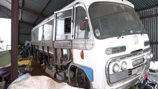 Foto - Eski otobüsü tatil evine dönüştürdü!