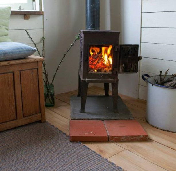 Foto - Eski otobüsü tatil evine dönüştürdü!