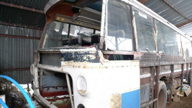 Foto - Eski otobüsü tatil evine dönüştürdü!