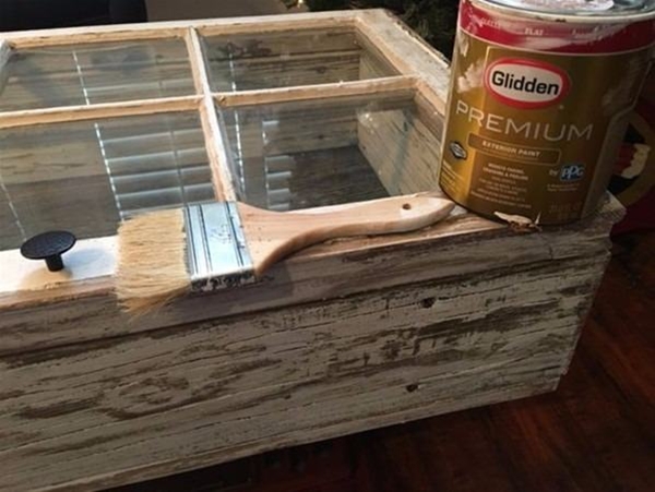 Foto - Eski pencereyi atmayıp bakın ne yaptı!