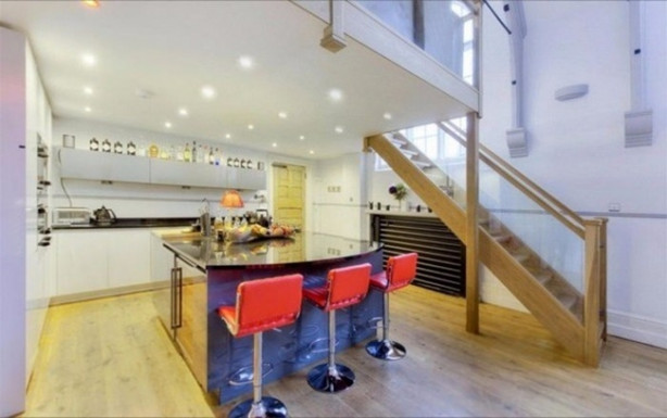 Foto - Eski polis karakolunu eve dönüştürdüler!