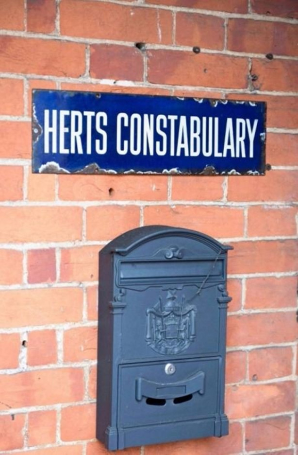 Foto - Eski polis karakolunu eve dönüştürdüler!