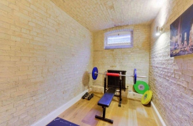 Foto - Eski polis karakolunu eve dönüştürdüler!