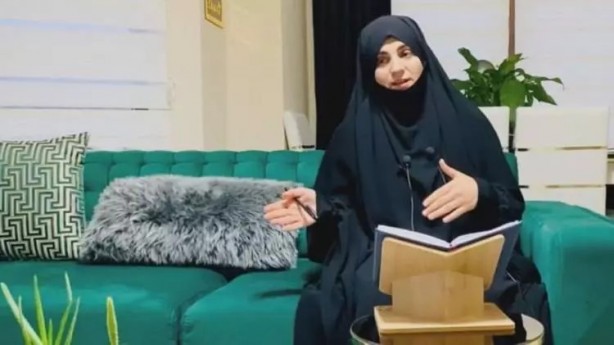 Foto - Eski Popstar yarışmacısı tesettüre girip ismini değiştirdi