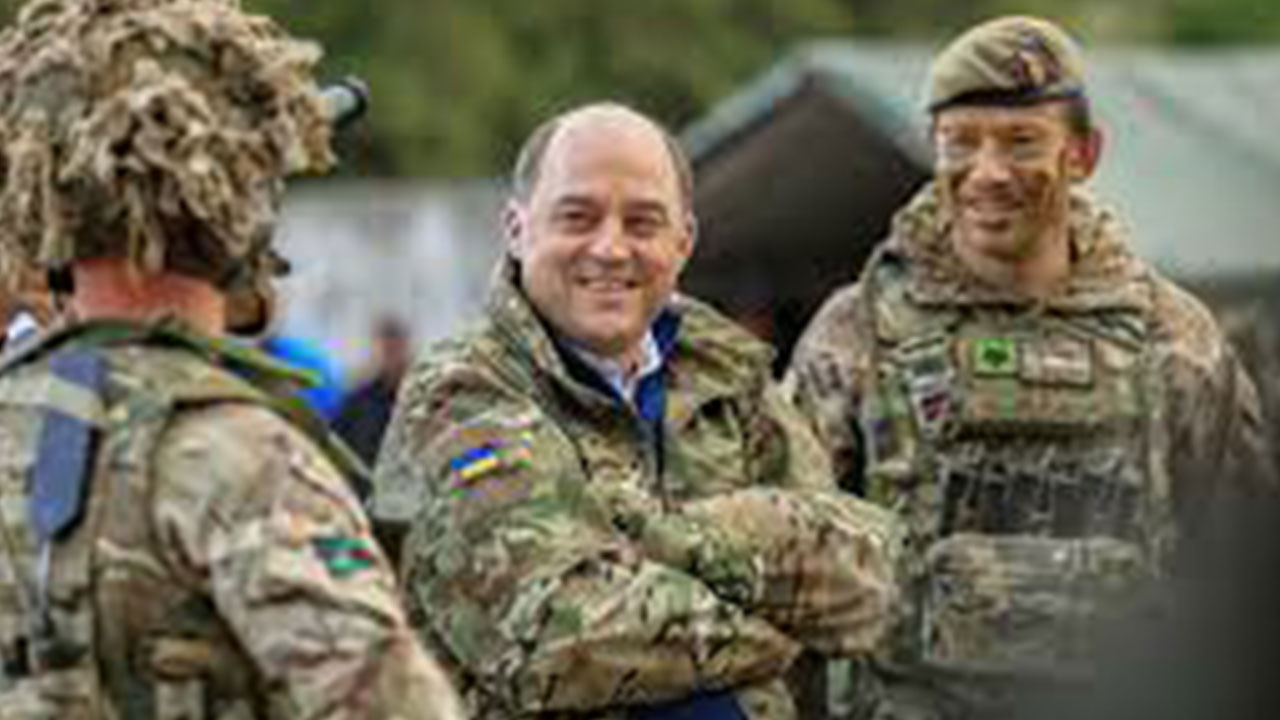 Foto - Eski savunma bakanından Bayraktar TB2 SİHA isyanı: Beni dinlemediler ucuz deyip almak istemediler