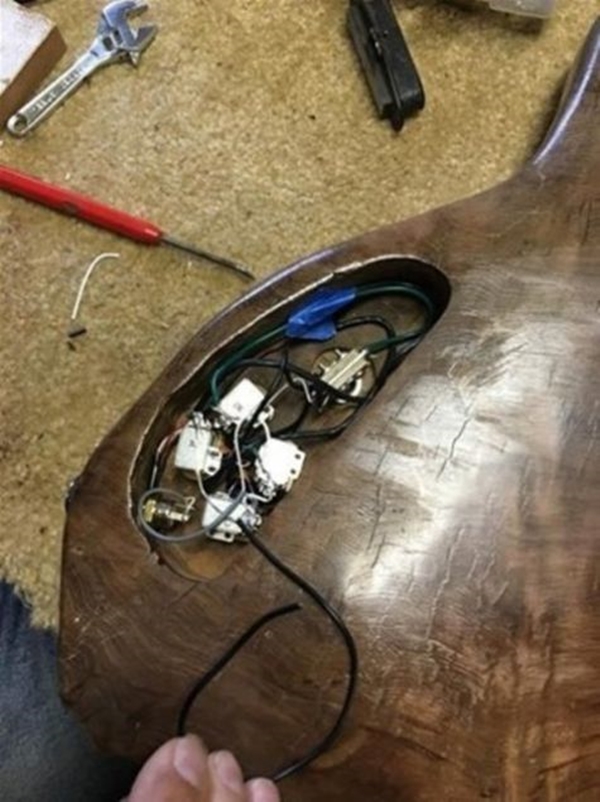 Foto - Eski tahta parçasından bakın ne yaptı!