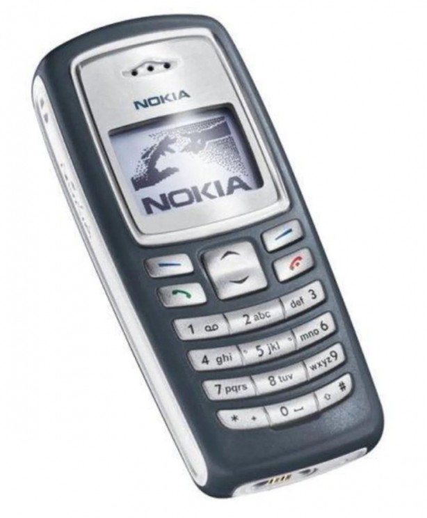 Foto - Eski telefonlarınızı atmayın! Servet ediyor