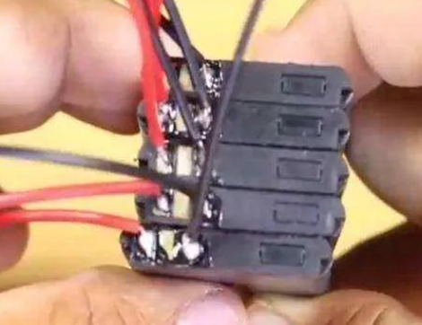 Foto - Eski telefonlarınızı sakın atmayın! Öyle bir şey geliştirildi ki, milyonlar meraklandı