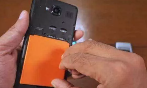 Foto - Eski telefonlarınızı sakın atmayın! Öyle bir şey geliştirildi ki, milyonlar meraklandı