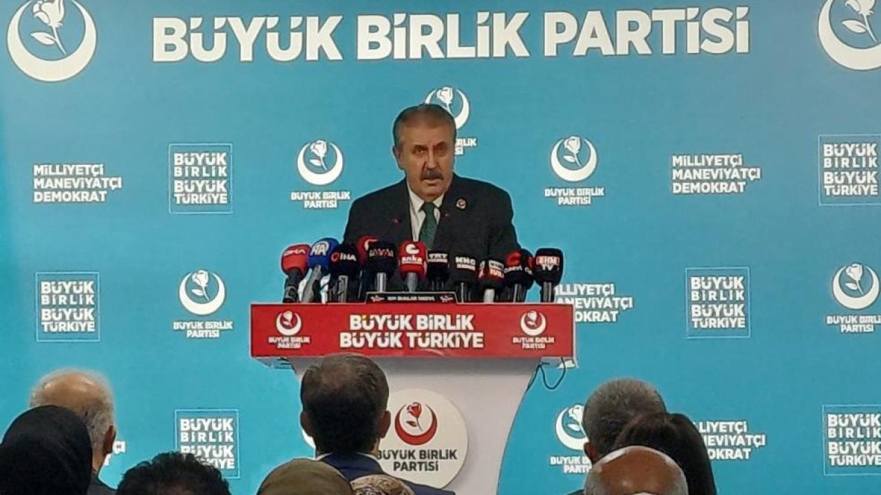 Foto - Eski Türkiye’yi örnek gösterdi! Destici’den Azerbaycan’a kardeş nasihati
