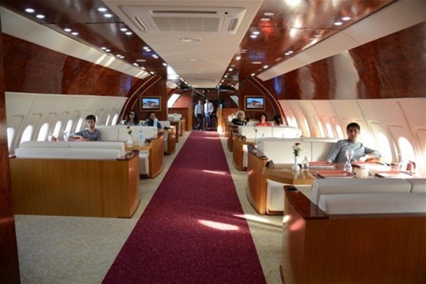 Foto - Eski uçak restoran oldu!