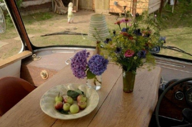 Foto - Eski yolcu otobüsünü eve dönüştürdü