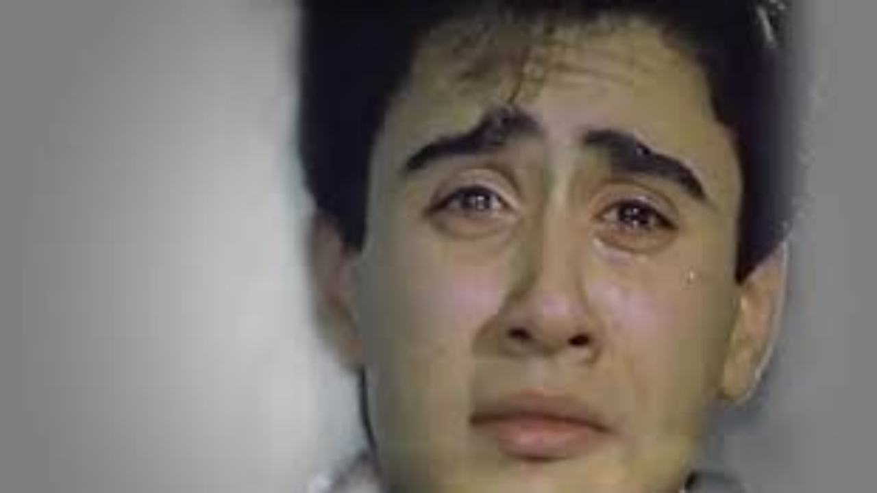 Eskiden zırıl zırıl ağlıyordu, şimdi çok fena gülüyor! Şarkıcı Emrah’ın gizli serveti "Yok artık" dedirtti