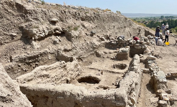 Foto - Eskişehir Şarhöyük'te bulundu! 