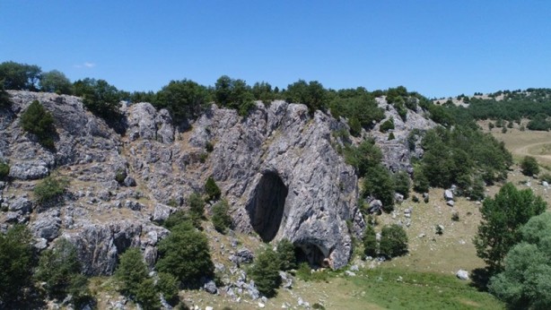 Eskişehir ve Bolu'yu birbirine bağlayan mağara