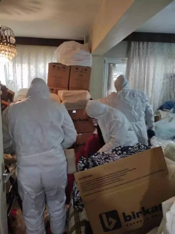 Foto - Eskişehir’de, şikayet üzerine apartman dairesine giden ekipler, şaşkınlıktan dondu kaldı! Bu rezaleti tarif edecek kelime yok! Anne ile oğlu…