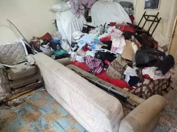 Foto - Eskişehir’de, şikayet üzerine apartman dairesine giden ekipler, şaşkınlıktan dondu kaldı! Bu rezaleti tarif edecek kelime yok! Anne ile oğlu…
