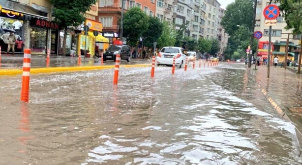 Foto - Eskişehir'i sağanak yağış ve dolu vurdu!