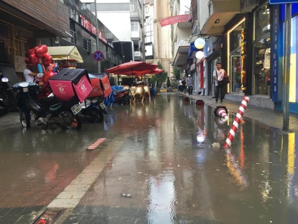 Foto - Eskişehir'i sağanak yağış ve dolu vurdu!