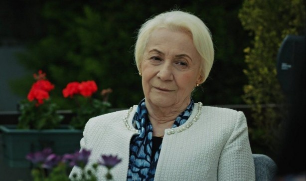 Foto - Eşkıya Dünyaya Hükümdar Olmaz oyuncusundan kahreden açıklama