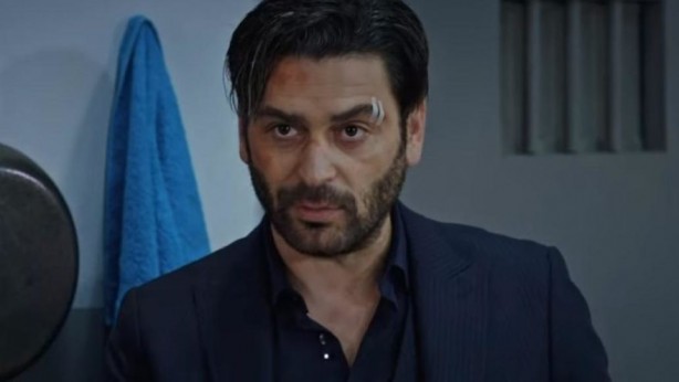 Foto - Eşkıya Dünyaya Hükümdar Olmaz'da olay karar! Görev Kurtlar Vadisi'nin mimarına teslim edildi