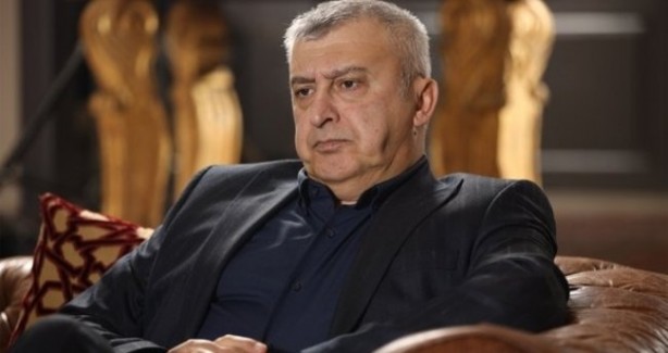 Foto - Eşkıya Dünyaya Hükümdar Olmaz'da olay karar! Görev Kurtlar Vadisi'nin mimarına teslim edildi