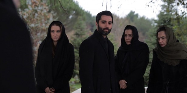 Foto - Eşkıya Dünyaya Hükümdar Olmaz ekibini yıkan haber!