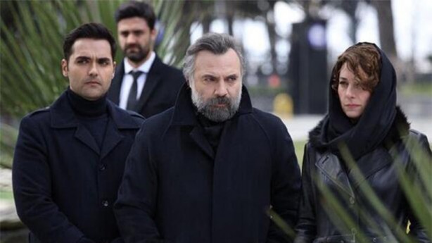 Foto - Eşkıya Dünyaya Hükümdar Olmaz ekibini yıkan haber!