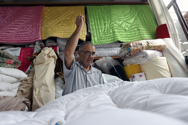 Foto - Eskiye rağbet çok eleman yok