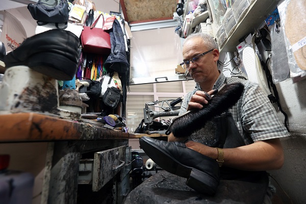 Foto - Eskiye rağbet çok eleman yok