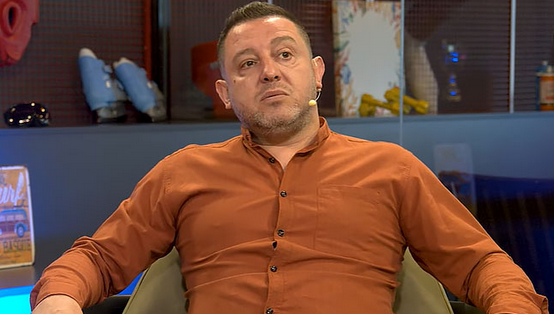 Eski milli futbolcu Nihat Kahveci yaptığı paylaşımla herkesi şaşırttı! Şok gelişme...