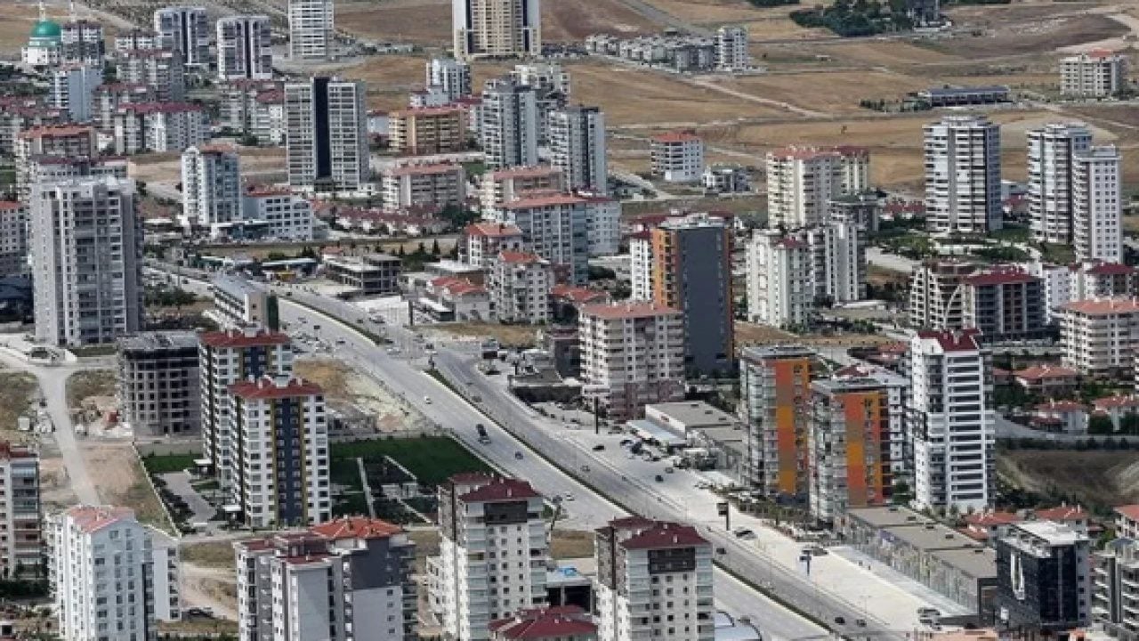 Foto - Esnek ödeme koşulları: Yüzlerce ev ve dükkan satışa çıkıyor!