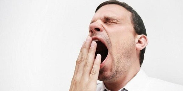 Foto - Esneme neden bulaşıcıdır?