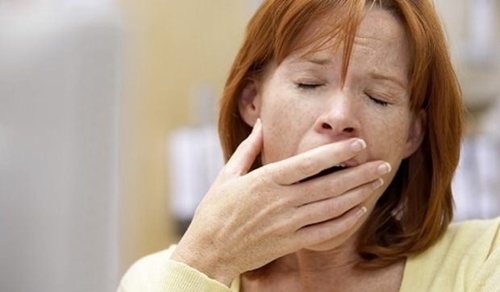 Foto - Esnemek bulaşıcı mı?