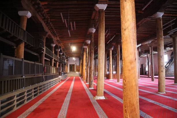 Foto - Eşsiz bir başyapıt: Sivrihisar Ulu Camii