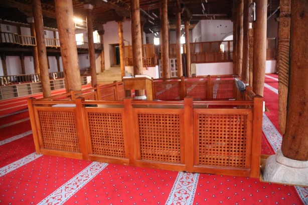 Foto - Eşsiz bir başyapıt: Sivrihisar Ulu Camii