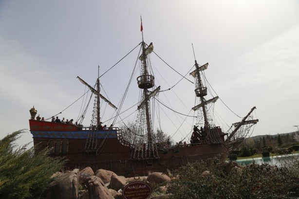 Foto - Eşsiz bir mekan: Bilim Sanat ve Kültür Parkı - Korsan Gemisi