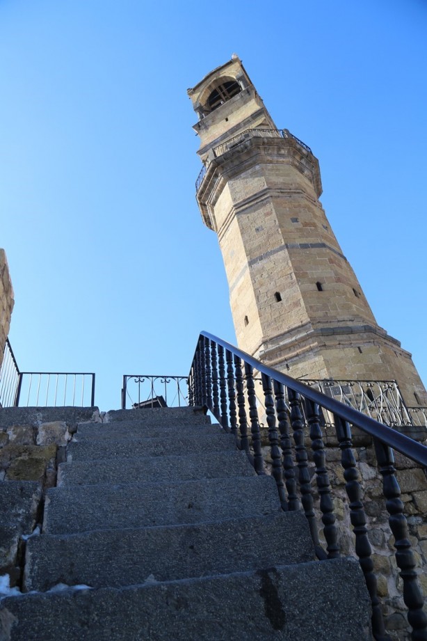 Foto - Benzersiz bir yapı: Niğde Saat Kulesi