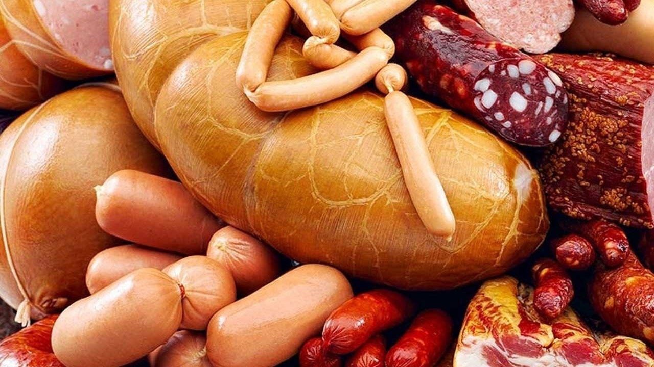 Foto - Et, sosis... Bu besinler ömrünüzü kısaltabilir! Kanser ve kalp krizine neden oluyor