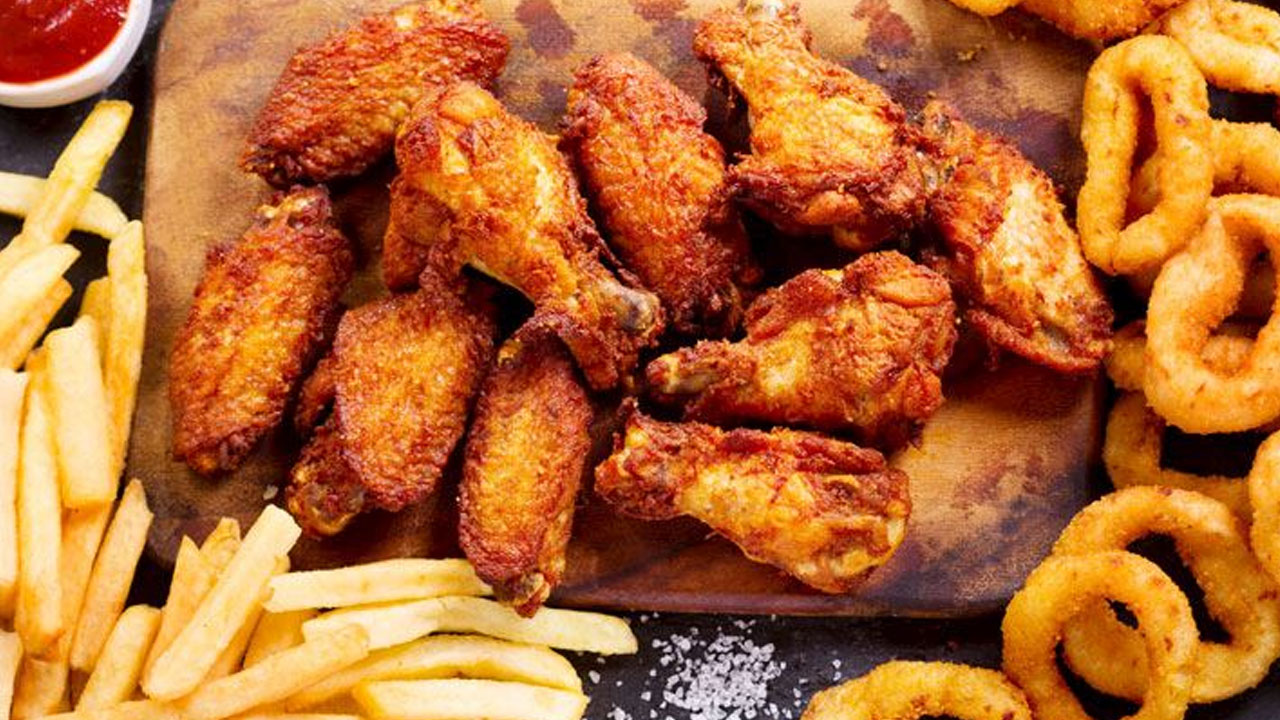 Foto - Et, sosis... Bu besinler ömrünüzü kısaltabilir! Kanser ve kalp krizine neden oluyor