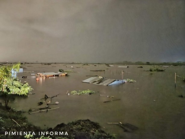 Foto - Eta Kasırgası Amerika'da çok sayıda ülkeyi vurdu! Florida'ya doğru ilerliyor