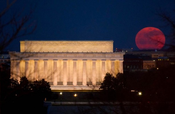 Foto - Süper Ay dünyadan böyle görüntülendi