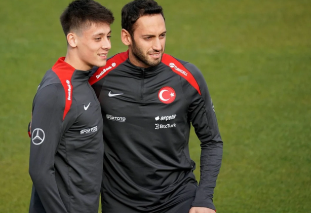 Foto - Euro 2024 öncesi toplanan A Milliler’de büyük sürpriz ortaya çıktı: Yeni tarzı herkesi şaşırttı: Gündem oldu gündem…