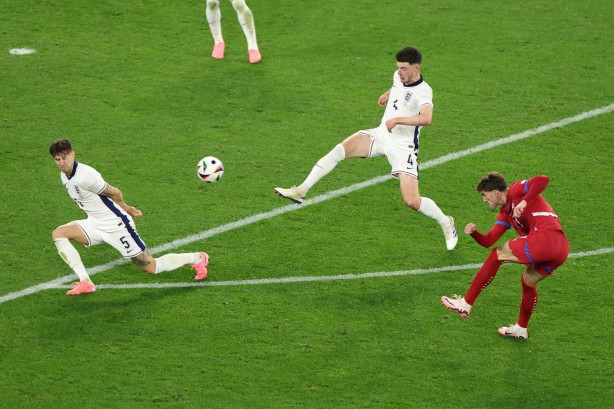 EURO 2024: Sırbistan: 0 - İngiltere: 1