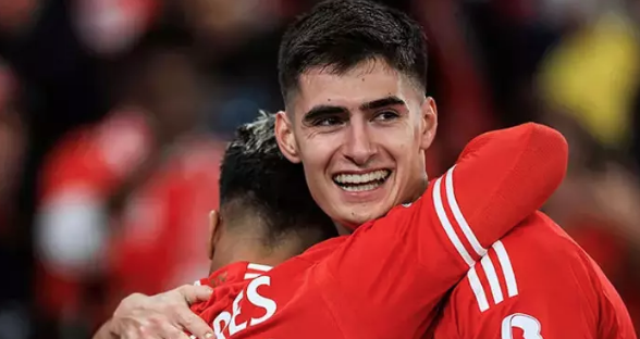 Foto - EURO 2024'e damga vuracak 10 isim! Dünyaya ilan ettiler... Milli yıldız O listeye girdi bile...