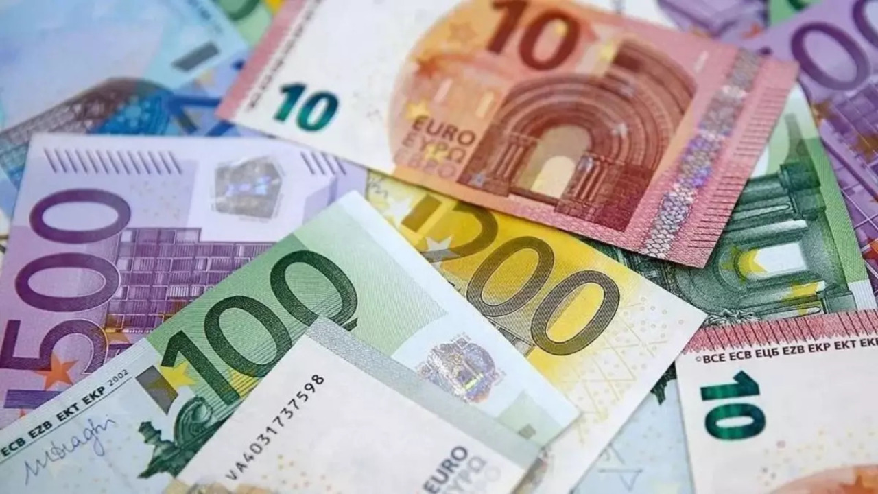 Foto - Euro rekor kırdı, dolar zirveye yakın!
