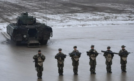 Foto - Eurofighter savaş uçaklarını Türkiye'ye vermemekte direnen Almanya'dan tedirgin eden karar!